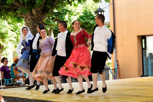 Esbart-Valldansa-2017-1